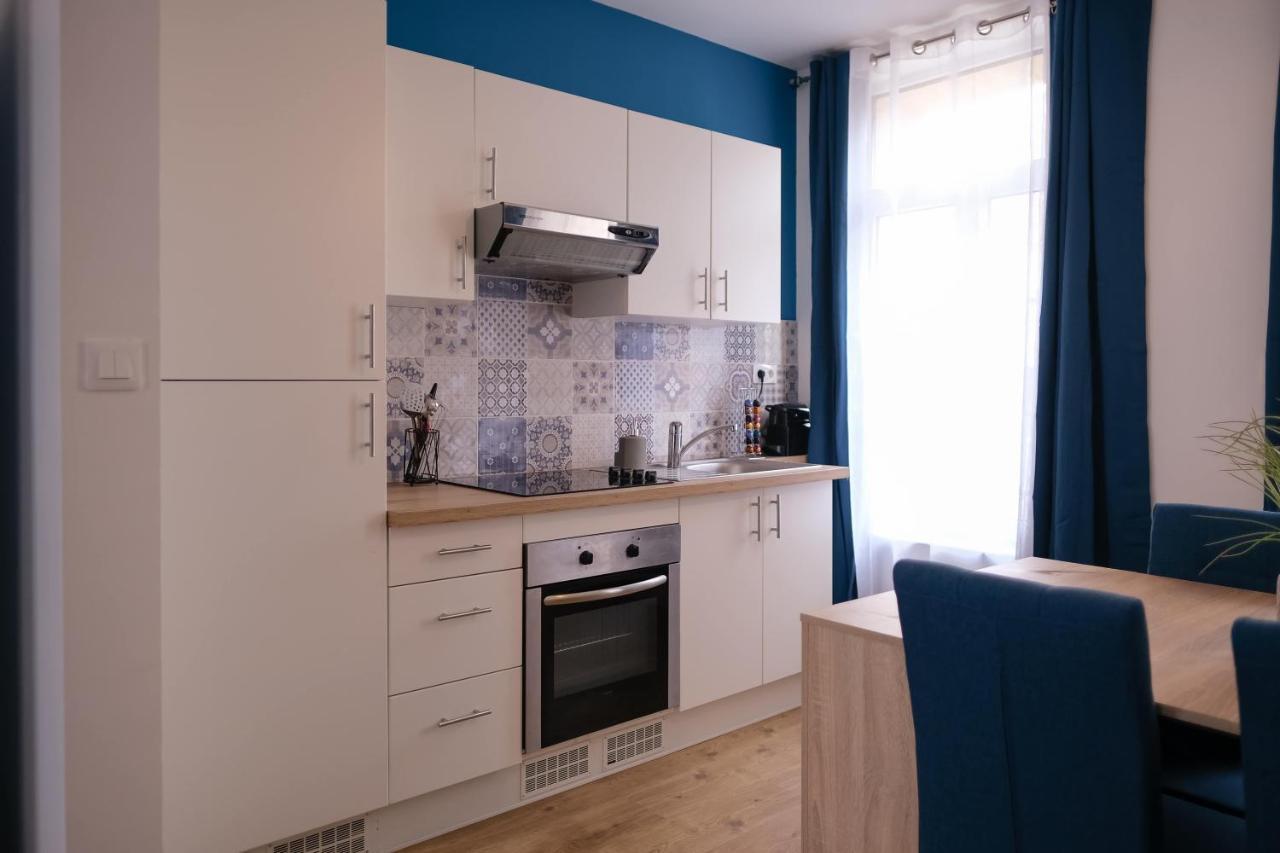 Appartement - Parking Prive Gratuit, Proche Centre-Ville Et Gare De Saint-Omer Сент Омер Екстериор снимка