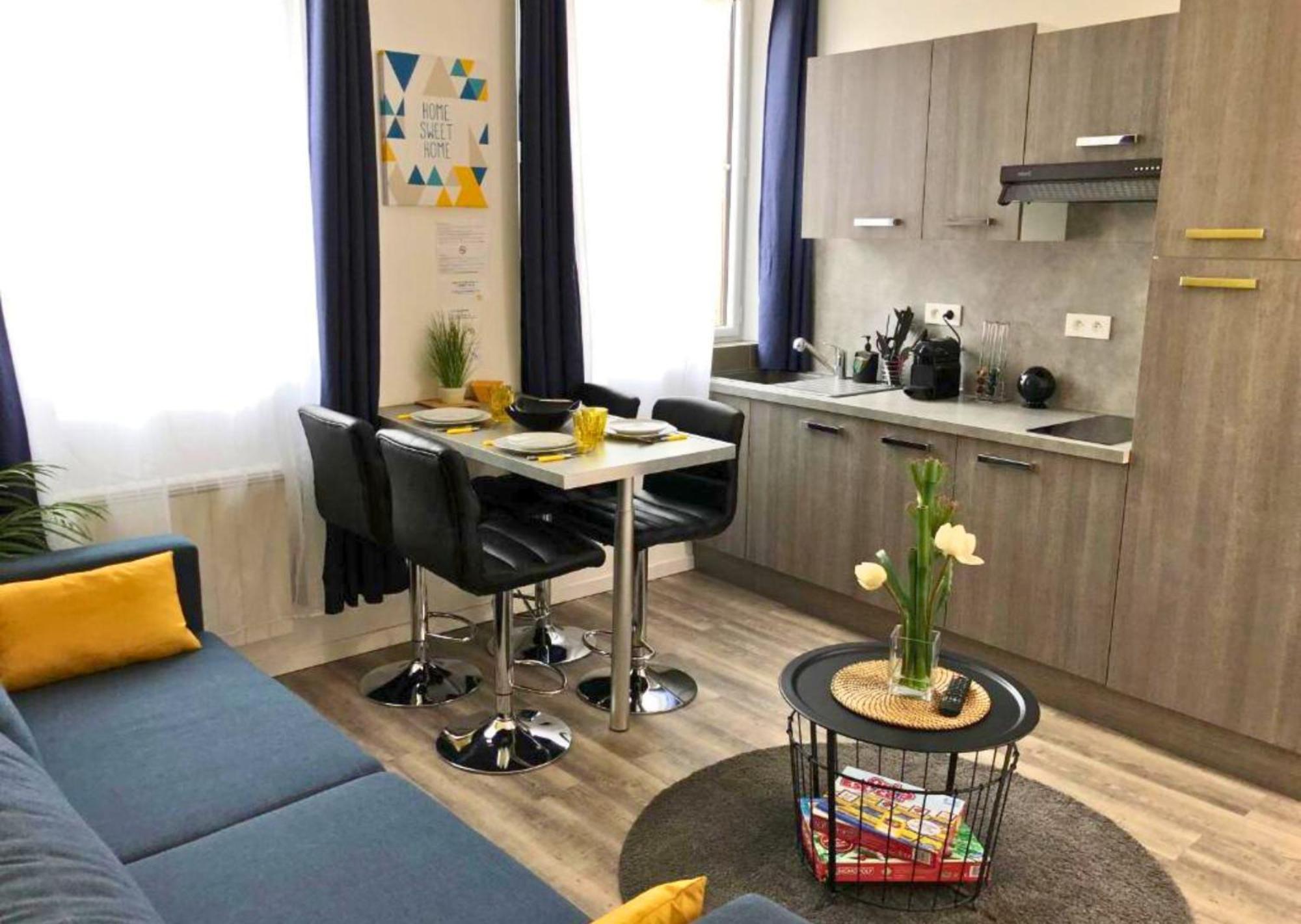 Appartement - Parking Prive Gratuit, Proche Centre-Ville Et Gare De Saint-Omer Сент Омер Екстериор снимка