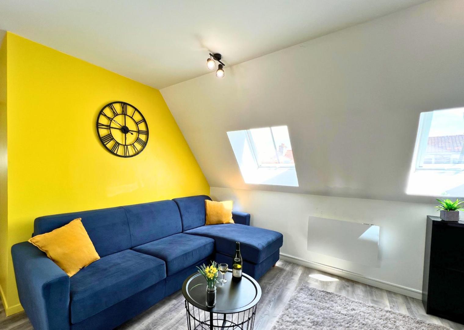 Appartement - Parking Prive Gratuit, Proche Centre-Ville Et Gare De Saint-Omer Сент Омер Екстериор снимка