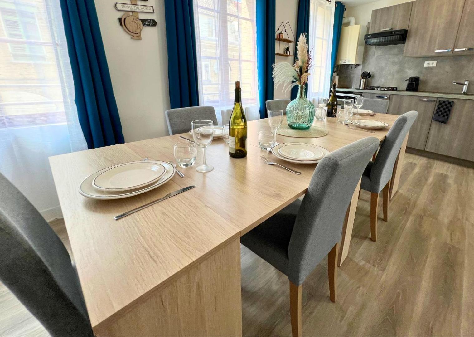 Appartement - Parking Prive Gratuit, Proche Centre-Ville Et Gare De Saint-Omer Сент Омер Екстериор снимка